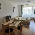 Apartamento фамилно студио Alex&marry аспен